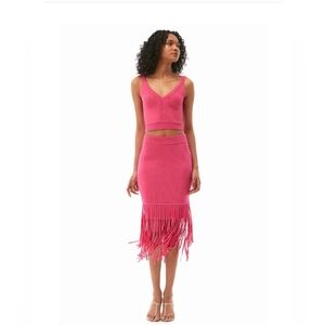 NWT!! Toccin Women’s Pink Fringe Knit Skirt Set